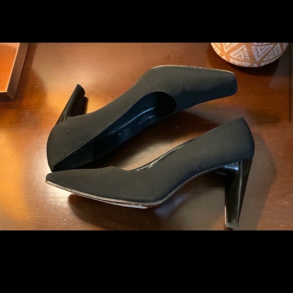 Black Stuart Weitzman Heels - Picture 7 of 9